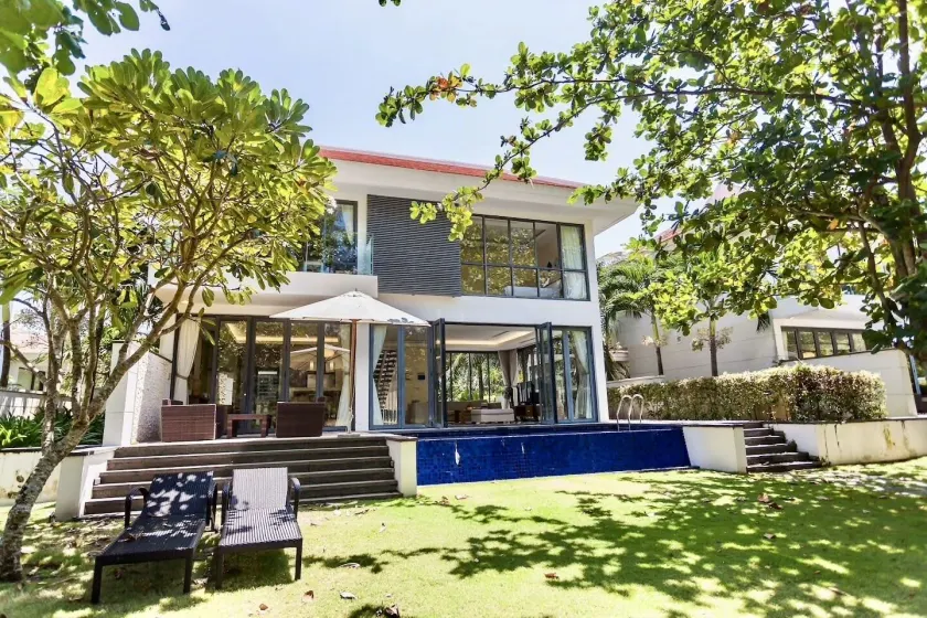 Danang Ocean Beach Villa - Image 1
