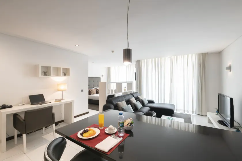 RK Suite Hotel - Image 1