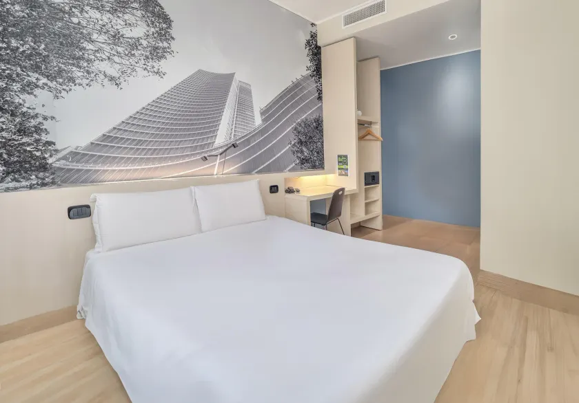 B&B Hotel Milano Cenisio Garibaldi - Image 1