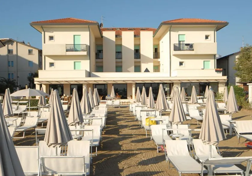 Hotel Vienna - Image 1