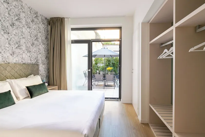 Aiello Hotels - CityLife Apartments - Image 1