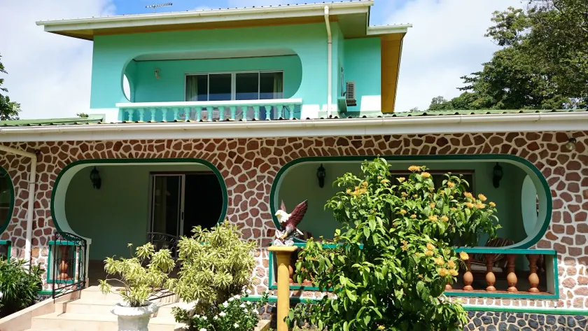 Bedier Villa Self-catering Apartments - Image 1