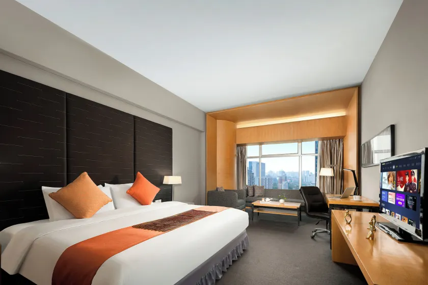 Jianguo Hotel Guangzhou - Image 1