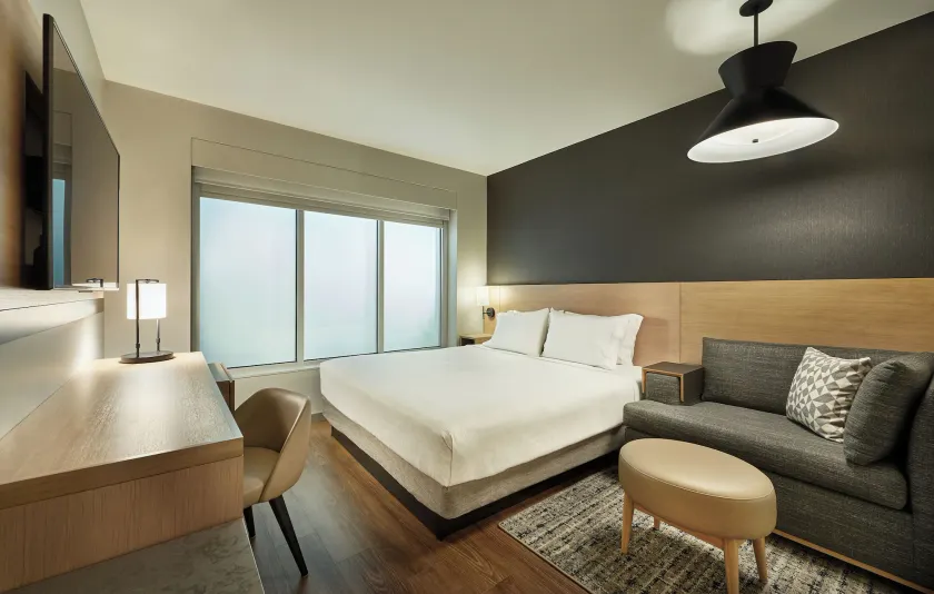 Hyatt Place Vancouver/Metrotown - Image 1