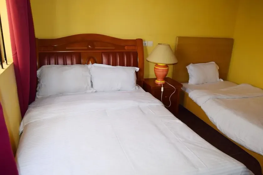 Hotel Saint-Jean - Image 1