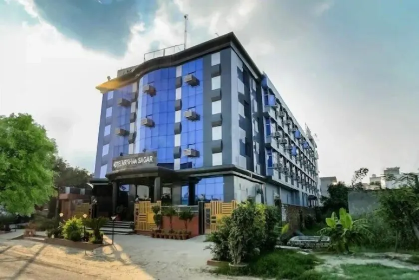 Hotel Krishna Sagar NH24 - Image 1
