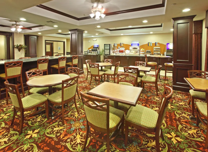 Holiday Inn Express Hotel & Suites Henderson - Traffic Star by IHG - Image 1