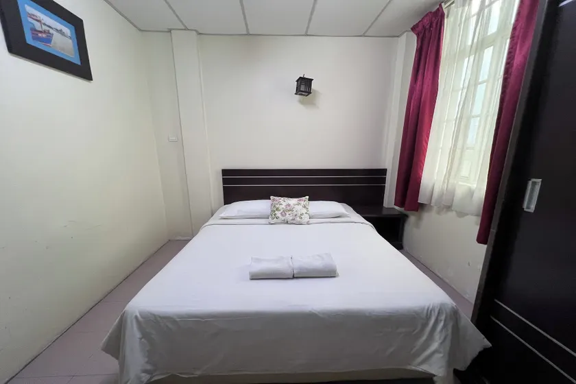 Seri Kemaman Inn, Chukai Terengganu - Image 1