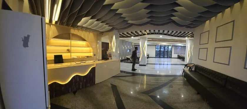 Hotel KNG Grand - Hall
