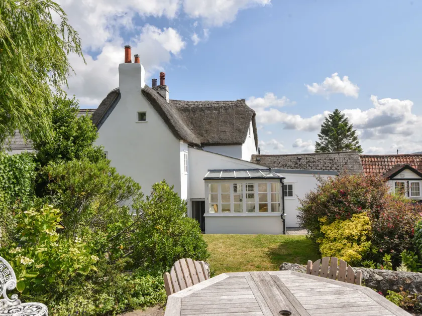 Thatched Cottage - Image 1