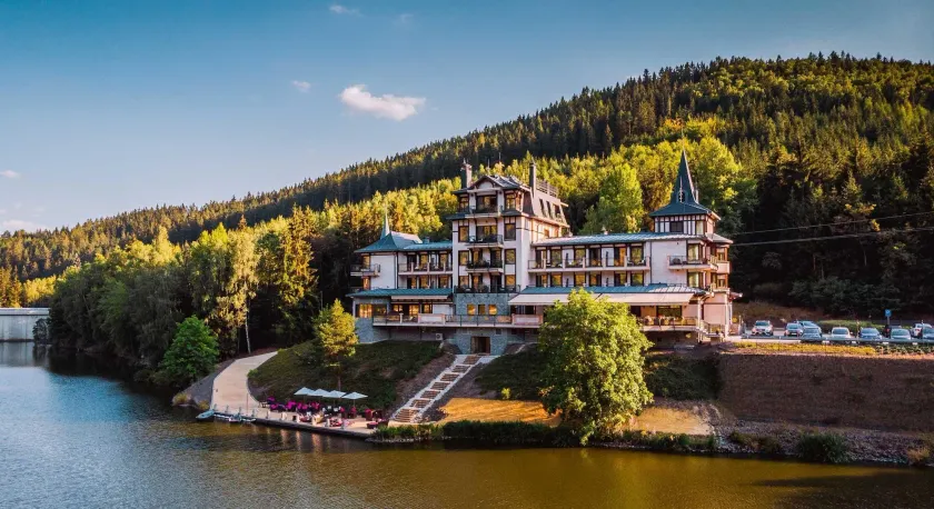 Retro Riverside Wellness Resort - Image 1