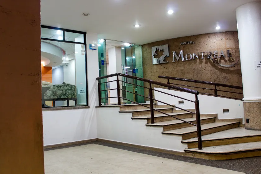 Hotel Montreal - Image 1