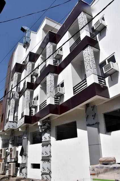 Hotel Rajshree - Image 1