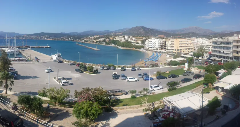 Atlantis Hotel - Image 1