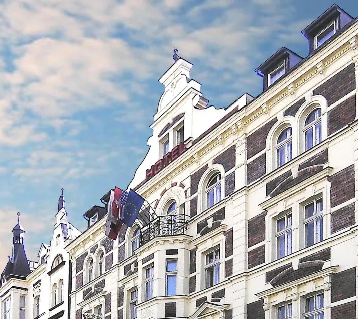 Hotel Victoria - Image 1