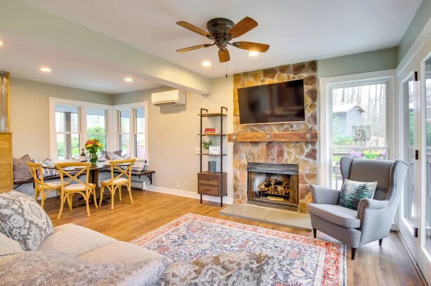 Modern Nellysford Getaway on 40 Private Acres! - Image 1