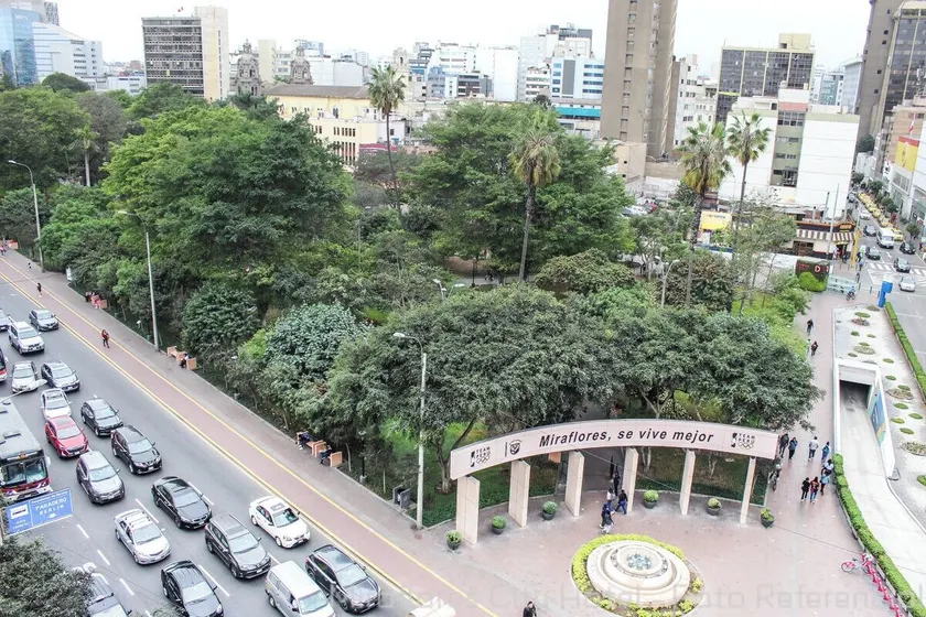 MIRAFLORES CITY HOTEL - Image 1