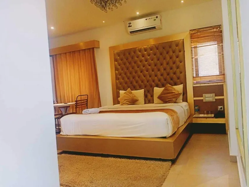 Imarat Hotel - Chambre