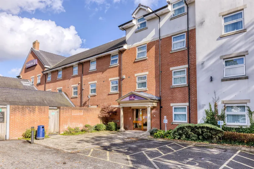 Premier Inn Birmingham Central Hagley Road - Image 1