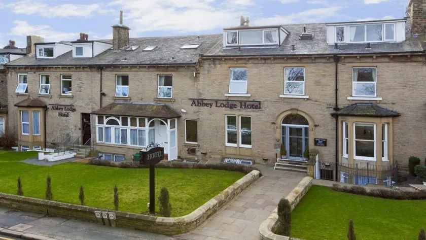 The Abbey Lodge Hotel - Image 1