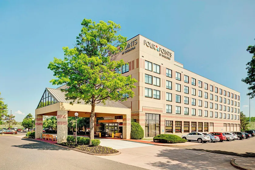 Four Points by Sheraton Philadelphia Airport - Image 1
