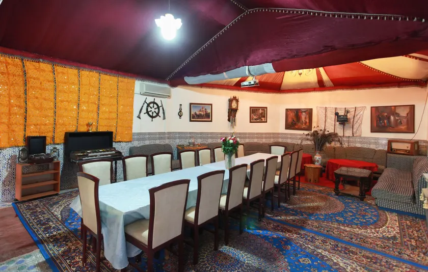 Riad Asma - Image 1
