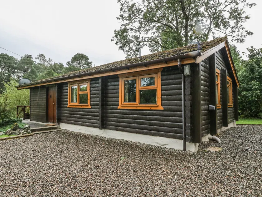 Millmore Cabin - Image 1