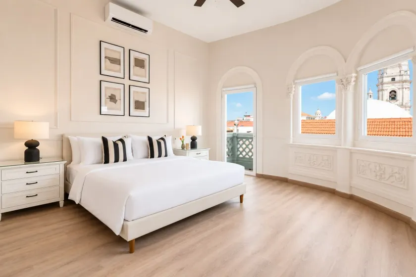 Hotel Magnolia Boutique - Image 1