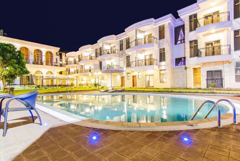 Alba Hotel Meru - Image 1