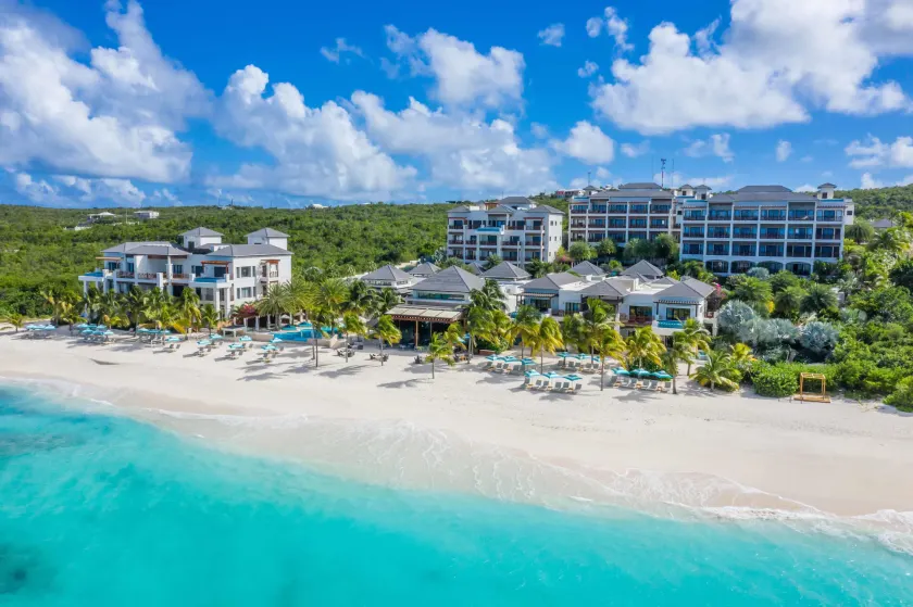 Zemi Beach House, LXR Hotels & Resorts - Image 1