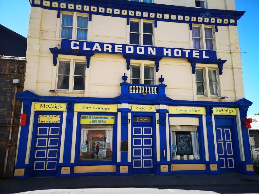 Claredon Hotel - Image 1