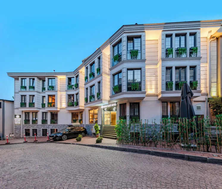 Sultan Hamit Hotel - Image 1