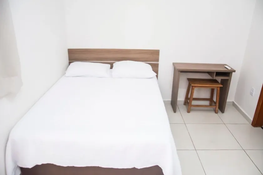 Leati's Hotel - Image 1