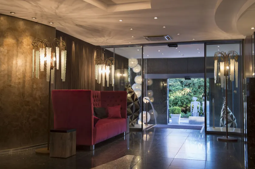 Atrium Hotel Mainz, WorldHotels Elite - Entrada (vista interior)
