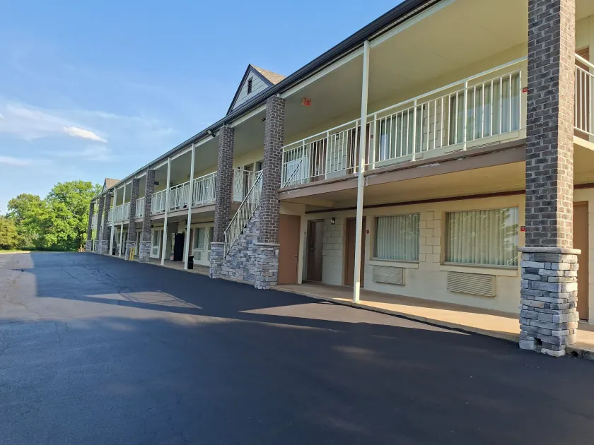 Hometown Inn Staunton VA near Hwy 11 - Image 1