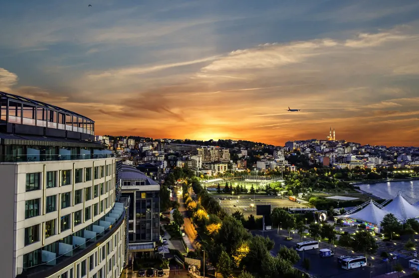 Arise Hotel Golden Horn - Image 1