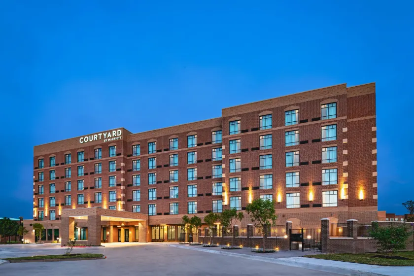 Courtyard by Marriott Dallas Frisco - Image 1
