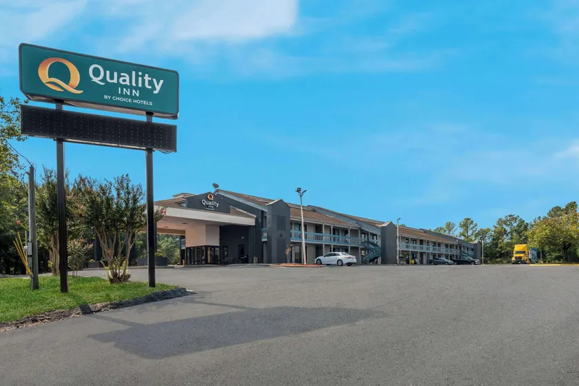 Quality Inn Fort Jackson - Image 1