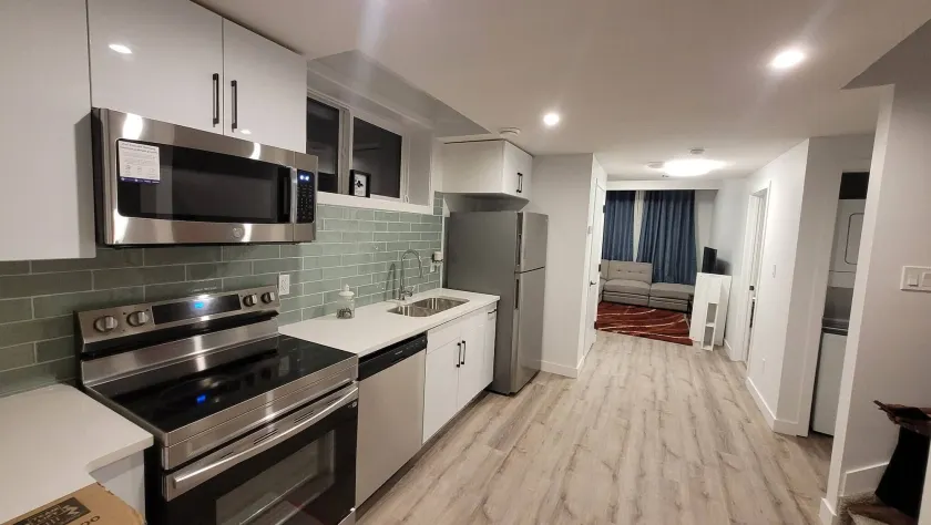 Charming 1-Bedroom Basement Suite in Spruce Grove, Alberta - Image 1