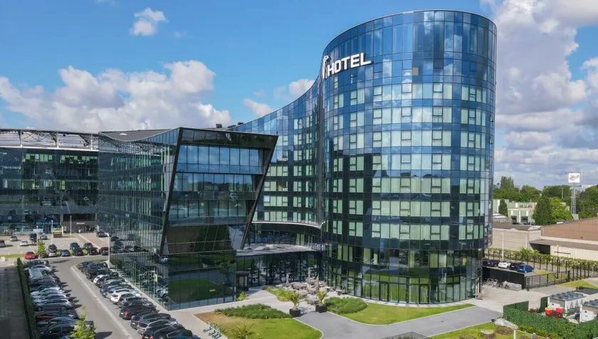 Van der Valk Hotel Gent - Image 1