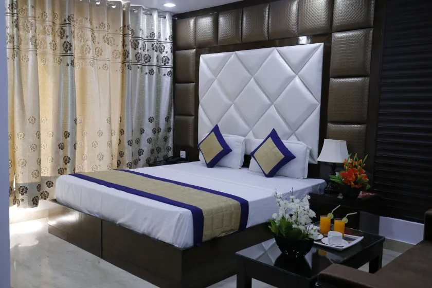 Hotel Delhi Pride at Karol Bagh - Image 1