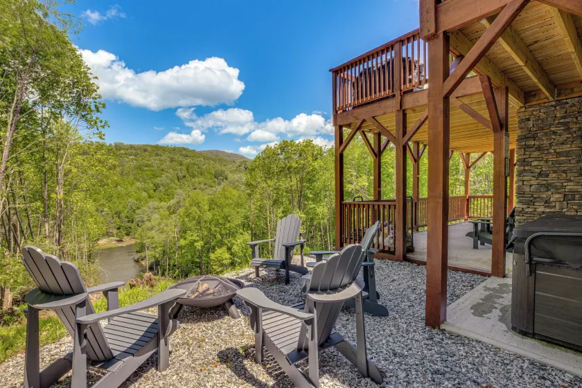 Woodlake Log Cabin - Image 1