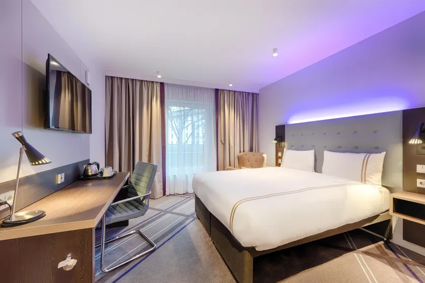 Premier Inn Düsseldorf City Friedrichstadt - Image 1