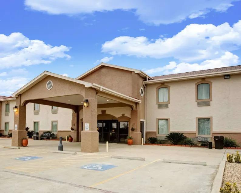 Quality Inn Rockdale - Image 1
