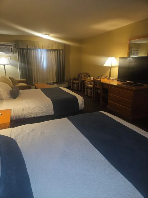 Travelodge by Wyndham Edson - Image 1