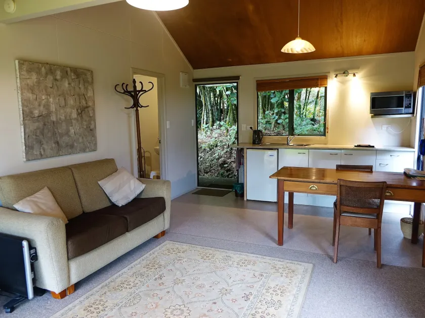 Wharepuke Subtropical Accommodation - Image 1