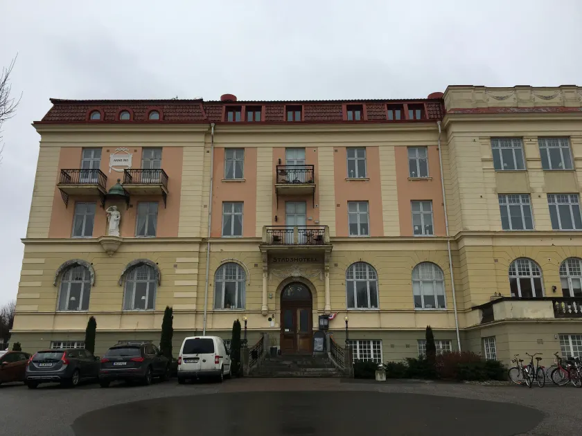 Stadshotellet Sölvesborg - Image 1