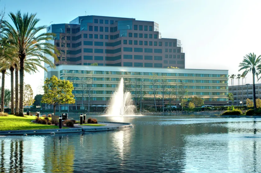 Orange County Hotel - Image 1