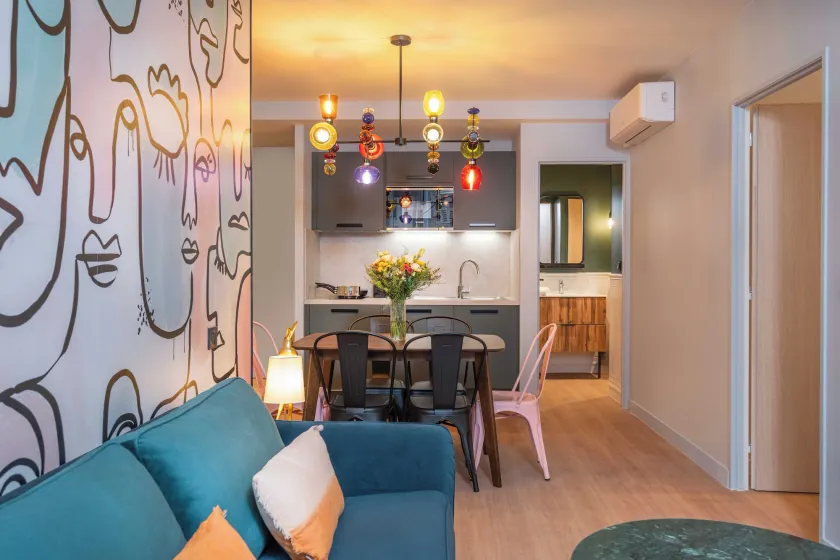 West Paris Suite  - Image 1
