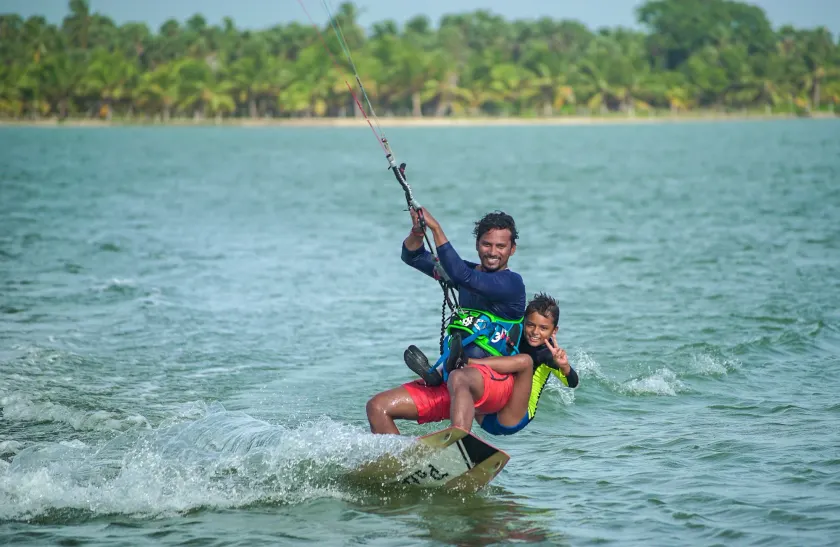 De Silva Wind Resort Kalpitiya - Kitesurfing School Sri Lanka - Image 1